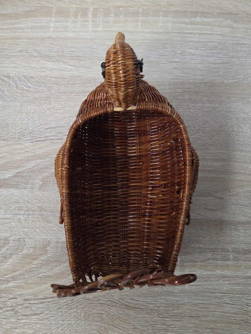 Vintage AVON Wicker Turkey Woven Rattan Bread Basket Thanksgiving Fall Decor